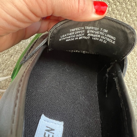 Steve Madden Women's Trifecta Loafer Size 7.5 - Picture 9 of 10